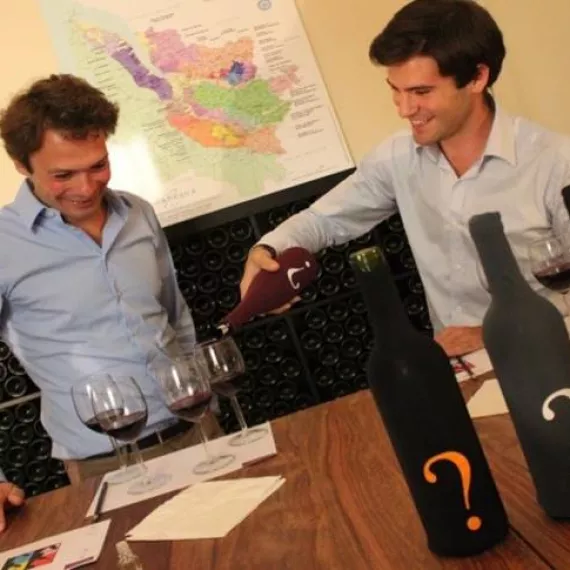 Tasting class French wines Visit Bordeaux